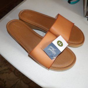 Nwt Universal Thread Flat Clog Slides Sz 11